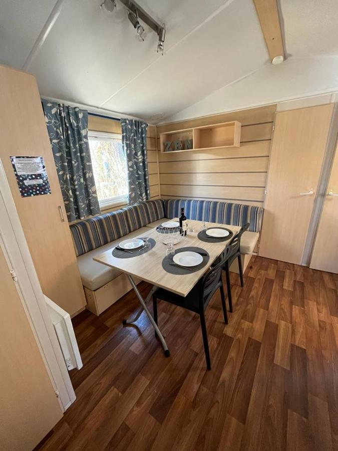 Mobil Home 8 Personnes Camping L'Elysee Vagues Oceanes Le Grau-du-Roi Eksteriør billede